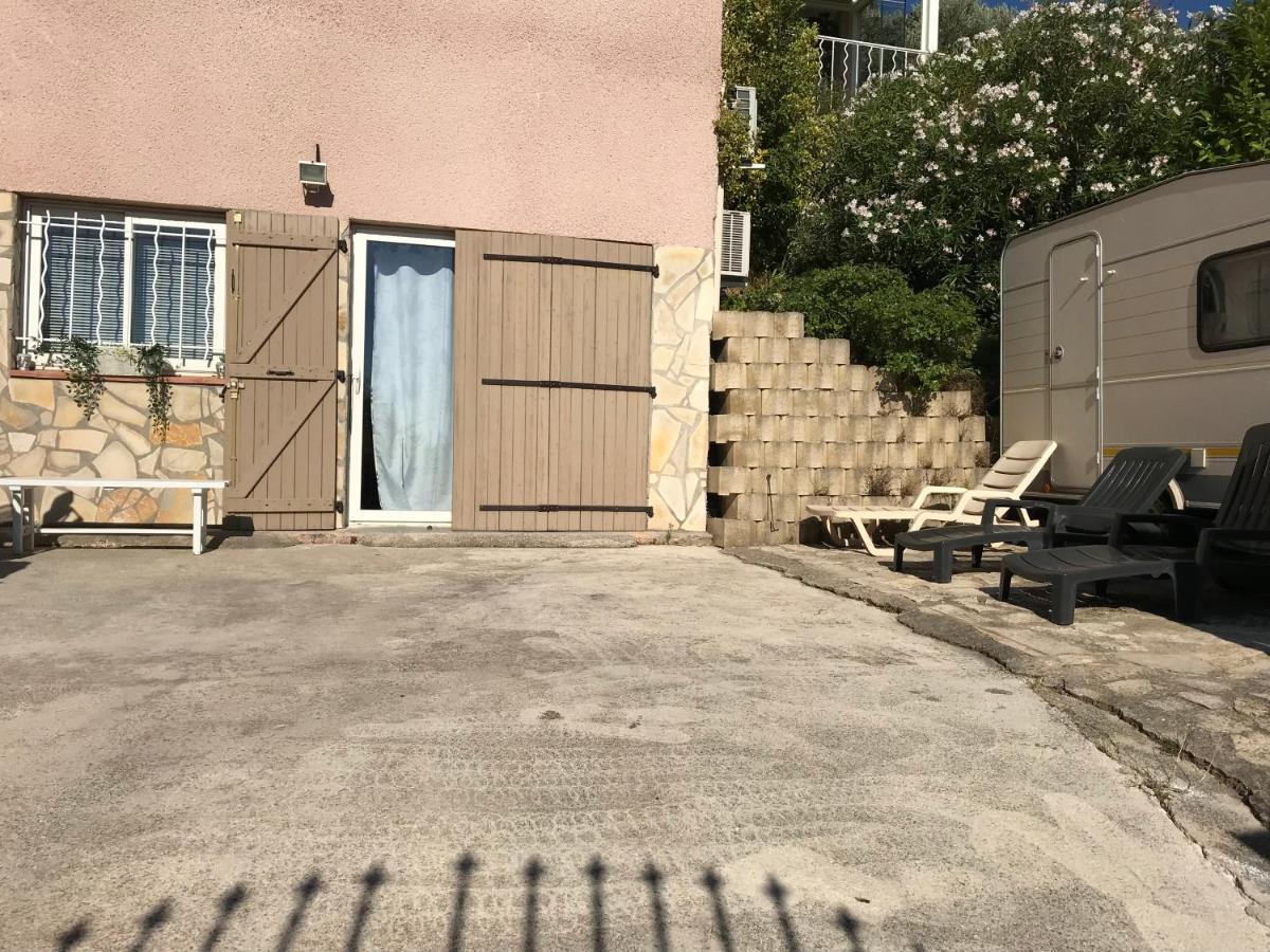 Chambre D Hotes Au Coeur Des Oliviers Marseilles Buitenkant foto