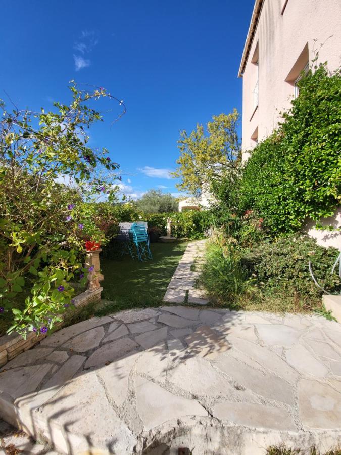 Chambre D Hotes Au Coeur Des Oliviers Marseilles Buitenkant foto